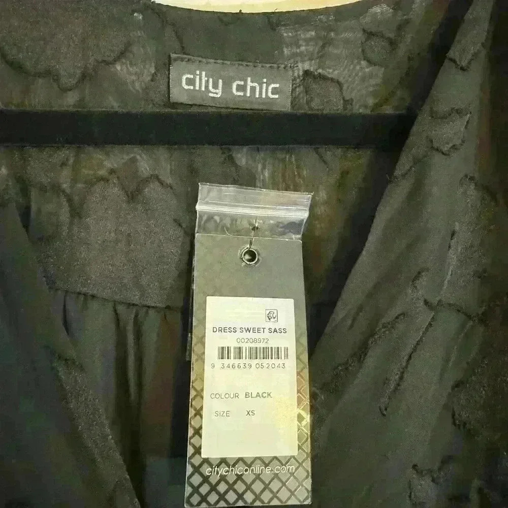City Chic Black Lace Maxi Dress - Picture 5 of 6
